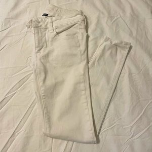 American Eagle White Jeans